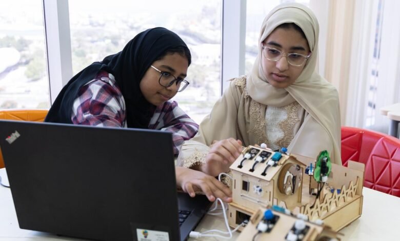 مؤسسة حمدان تختتم ملتقى مهارات الغد الصيفي 2026 بمشاركة 100 طالب